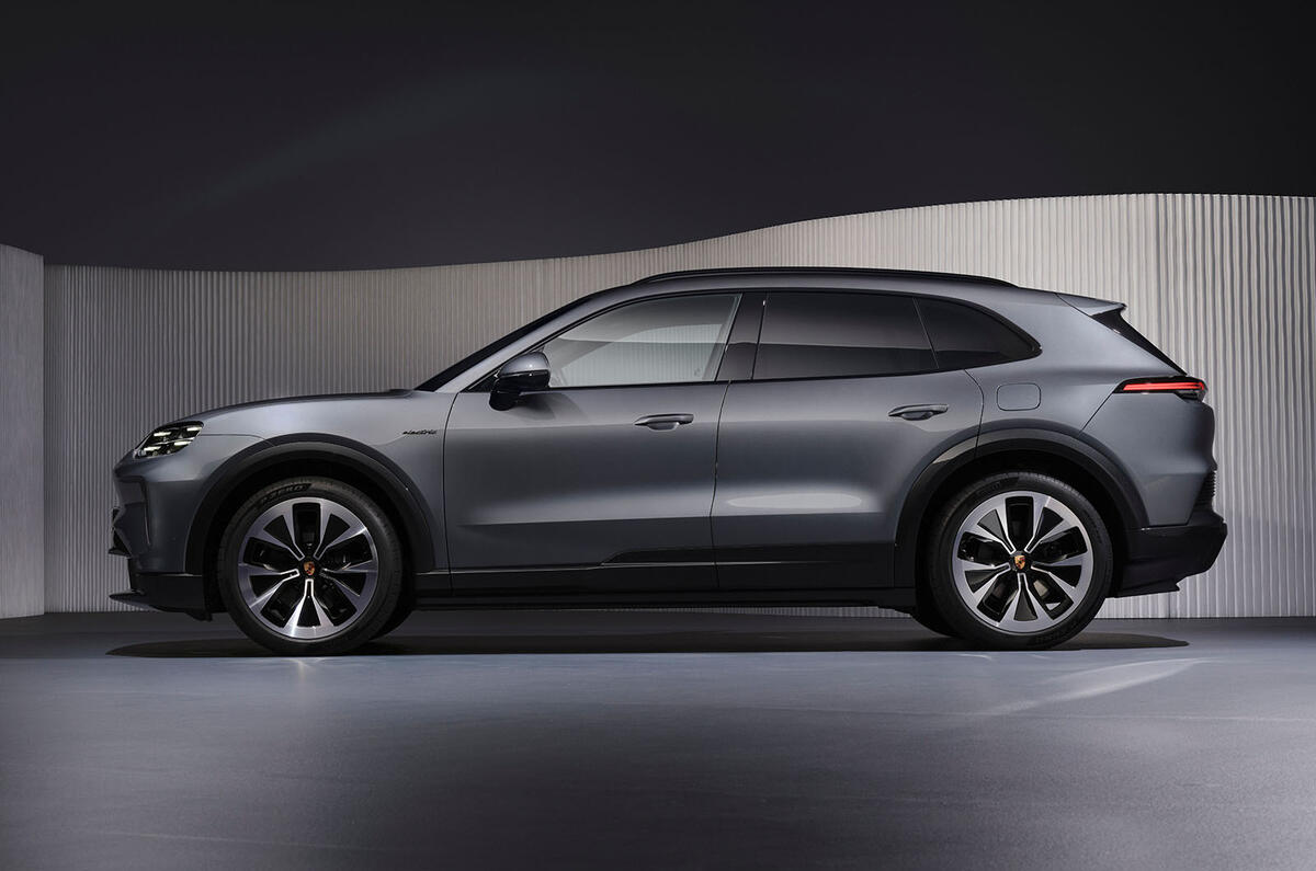 Porsche Cayenne Electric 2025 019