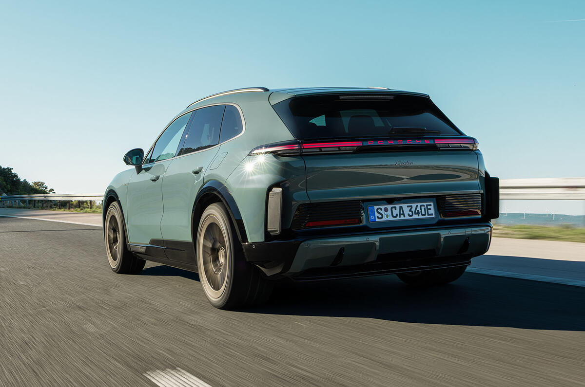 Porsche Cayenne Electric 2025 026