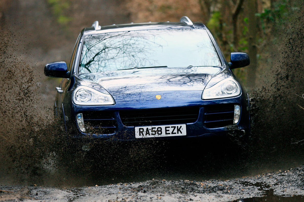 Porsche Cayenne S front off road Porsche Cayenne S front off road