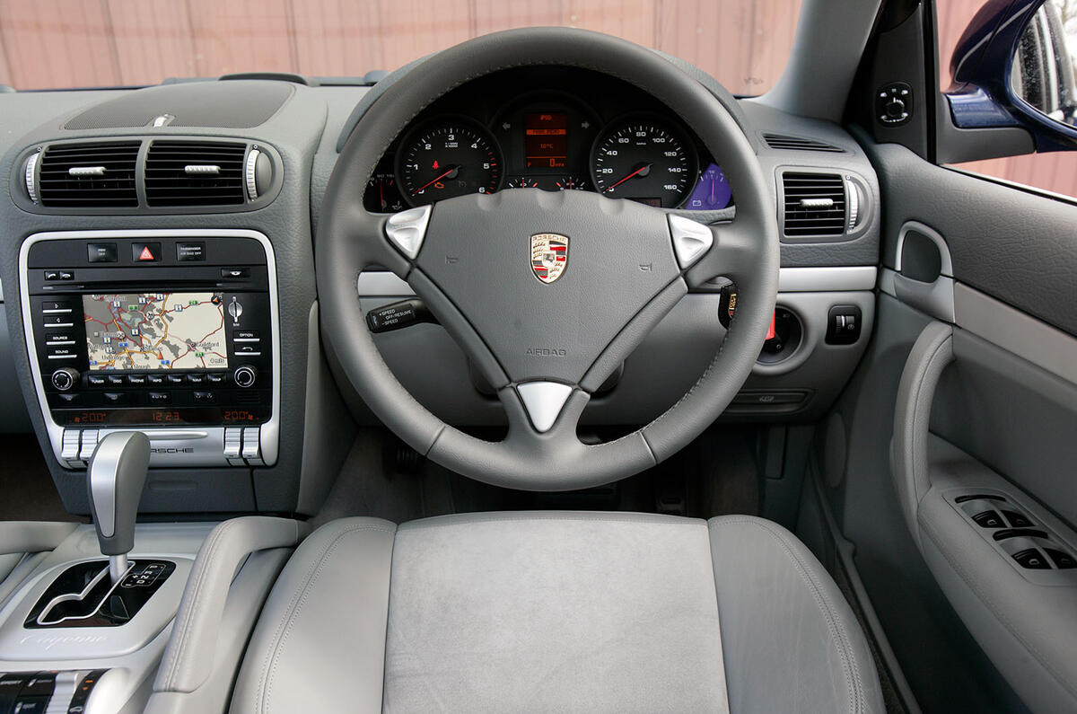 Porsche Cayenne S interior Porsche Cayenne S interior
