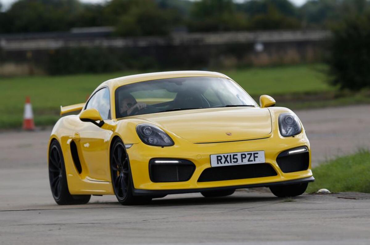 Porsche Cayman GT4