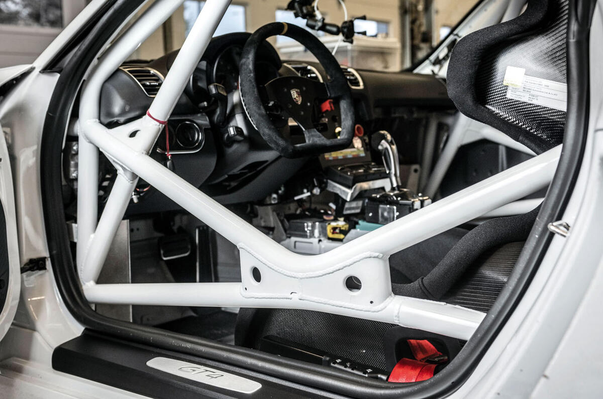 Porsche Cayman GT4 Clubsport
