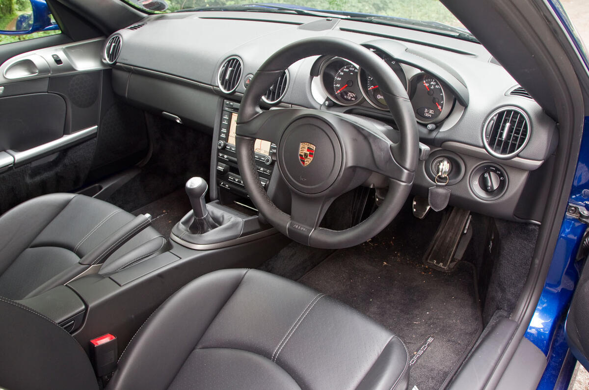 Porsche Cayman interior