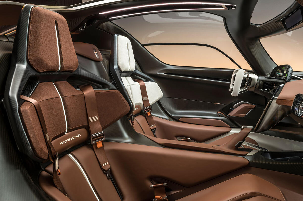 Porsche Mission X interior Porsche Mission X interior