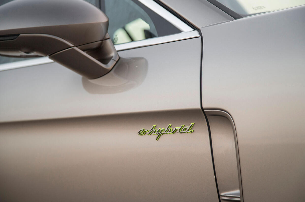 2017 Porsche Panamera Turbo S E-Hybrid wing mirror