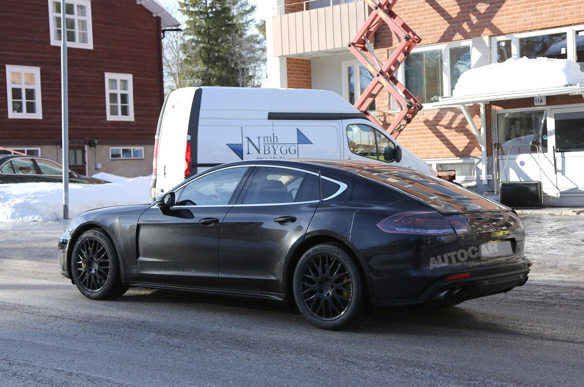 Porsche Panamera spy 2016