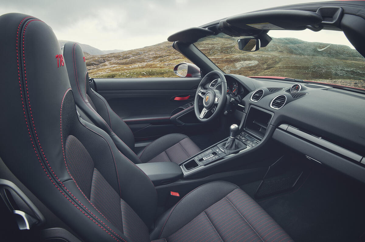 Porsche 718 T Boxster and Cayman