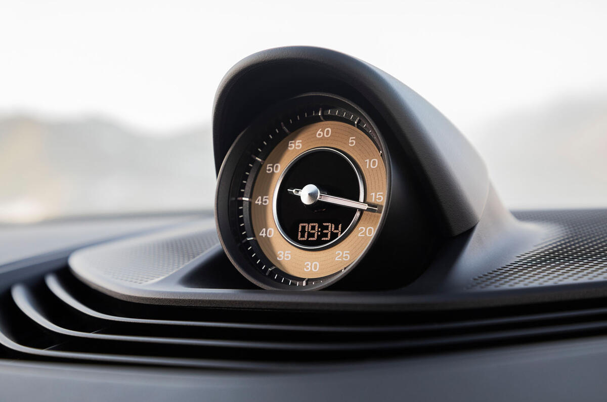 2020 Porsche Taycan reveal images - chrono package