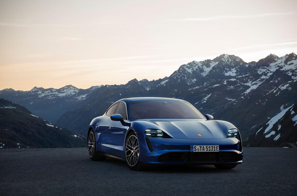 2020 Porsche Taycan reveal images - static front