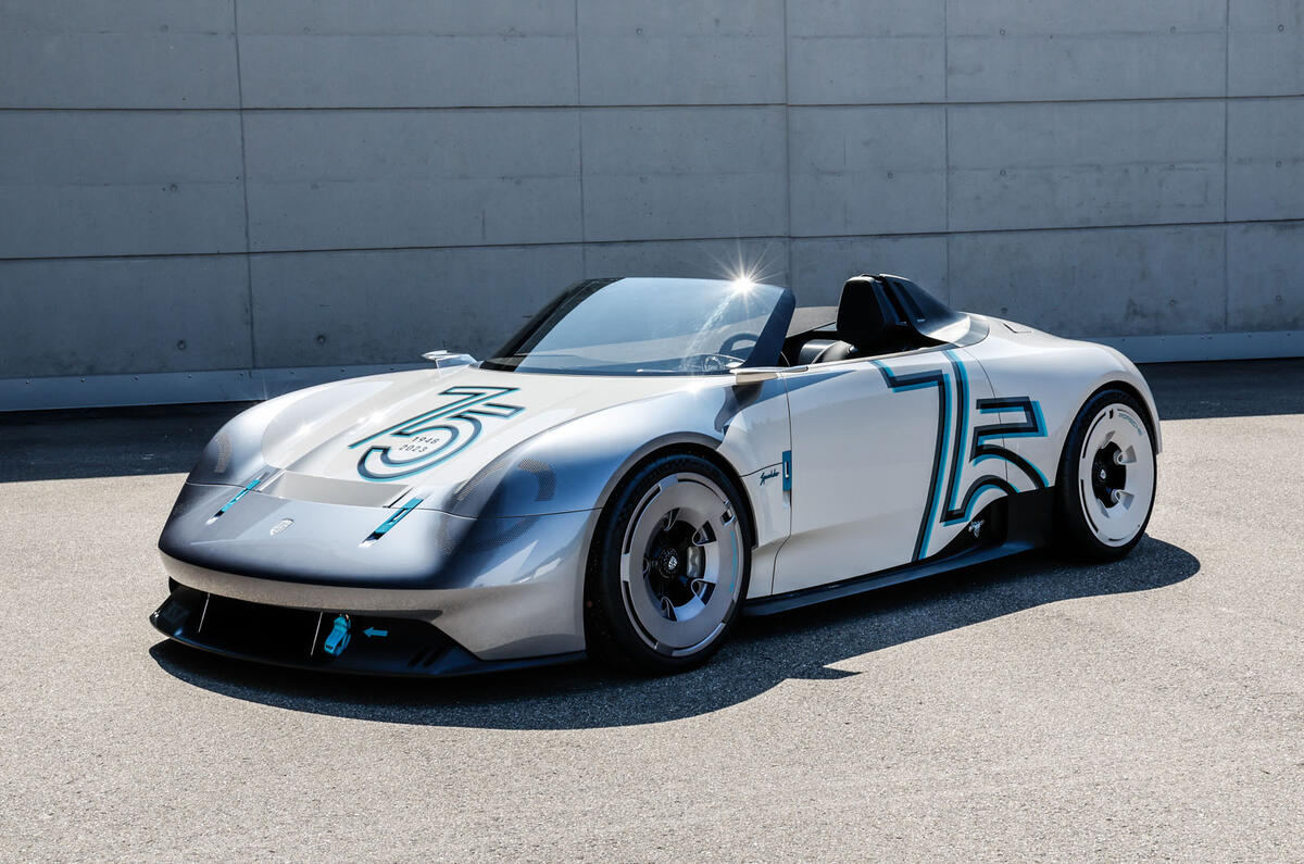 Porsche Vision 357 Speedster 2023 front quarter static