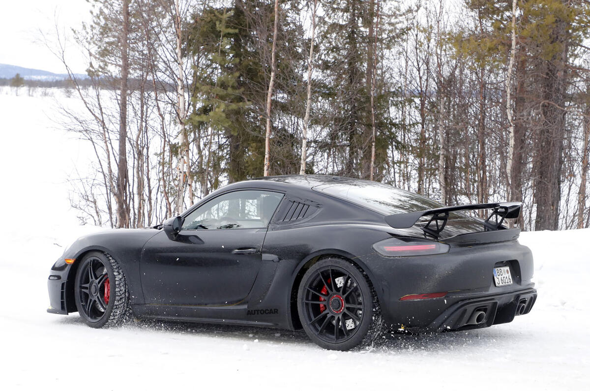 2020 Porsche 718 Cayman GT4 RS prototype