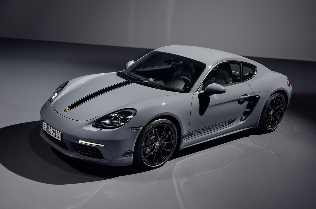 Porsche 718 Cayman Style front static Porsche 718 Cayman Style front static