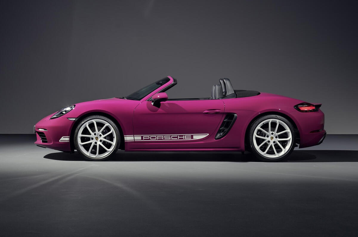 Porsche 718 Style side Porsche 718 Style side