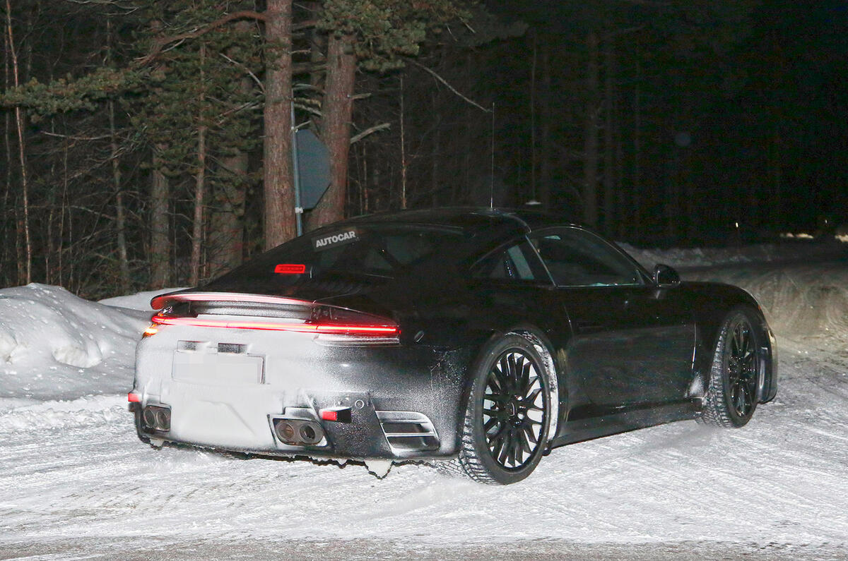 2019 Porsche 911 tail-lights