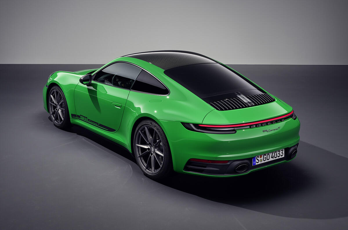 Porsche 911 Carrera Touring rear static 2 Porsche 911 Carrera Touring rear static 2
