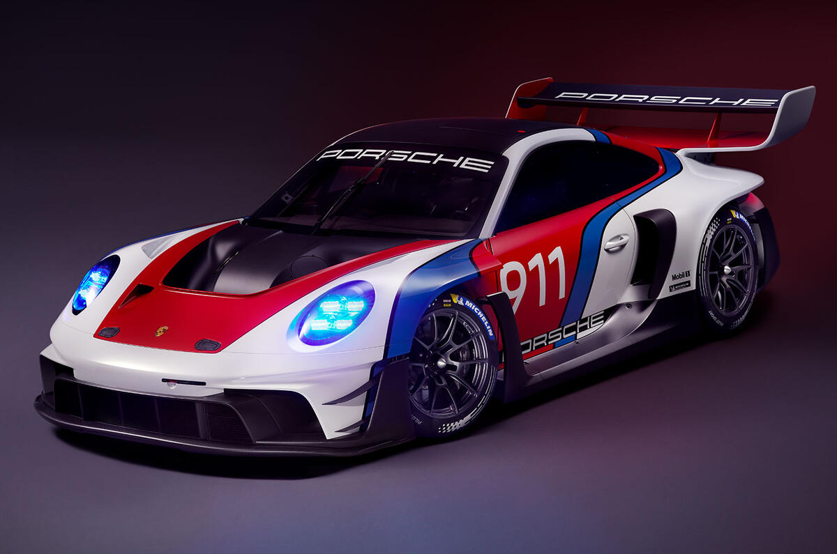 Porsche 911 GT3 R Rennsport front three quarter Porsche 911 GT3 R Rennsport front three quarter