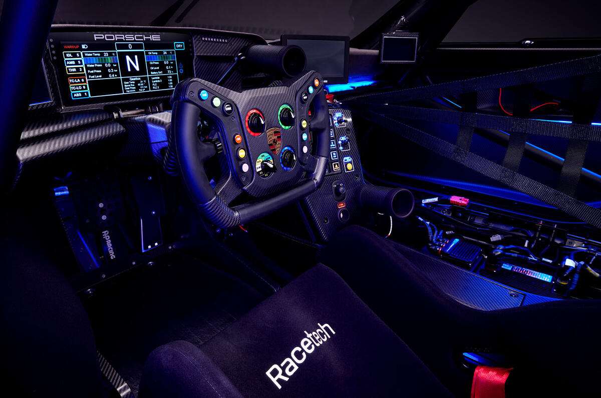 Porsche 911 GT3 R Rennsport interior Porsche 911 GT3 R Rennsport interior