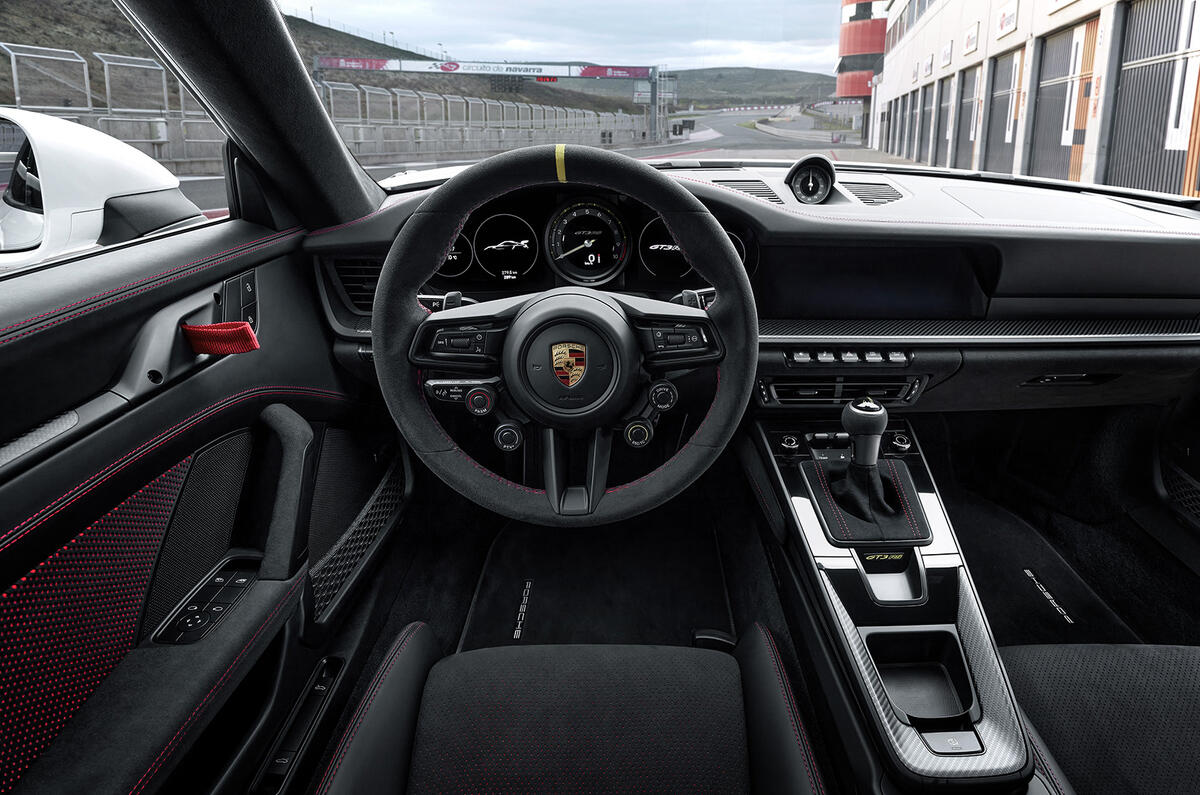 Porsche 911 GT3 RS interior