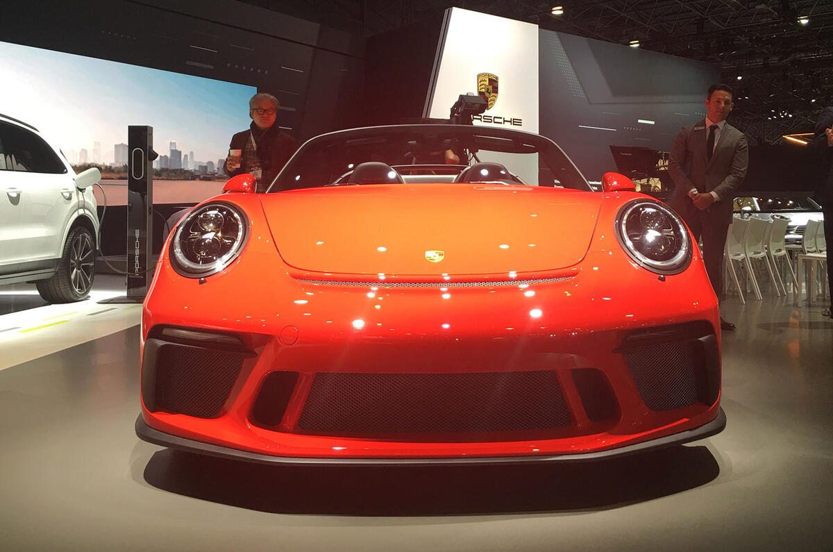 Porsche 911 Speedster 2019 - New York motor show - nose