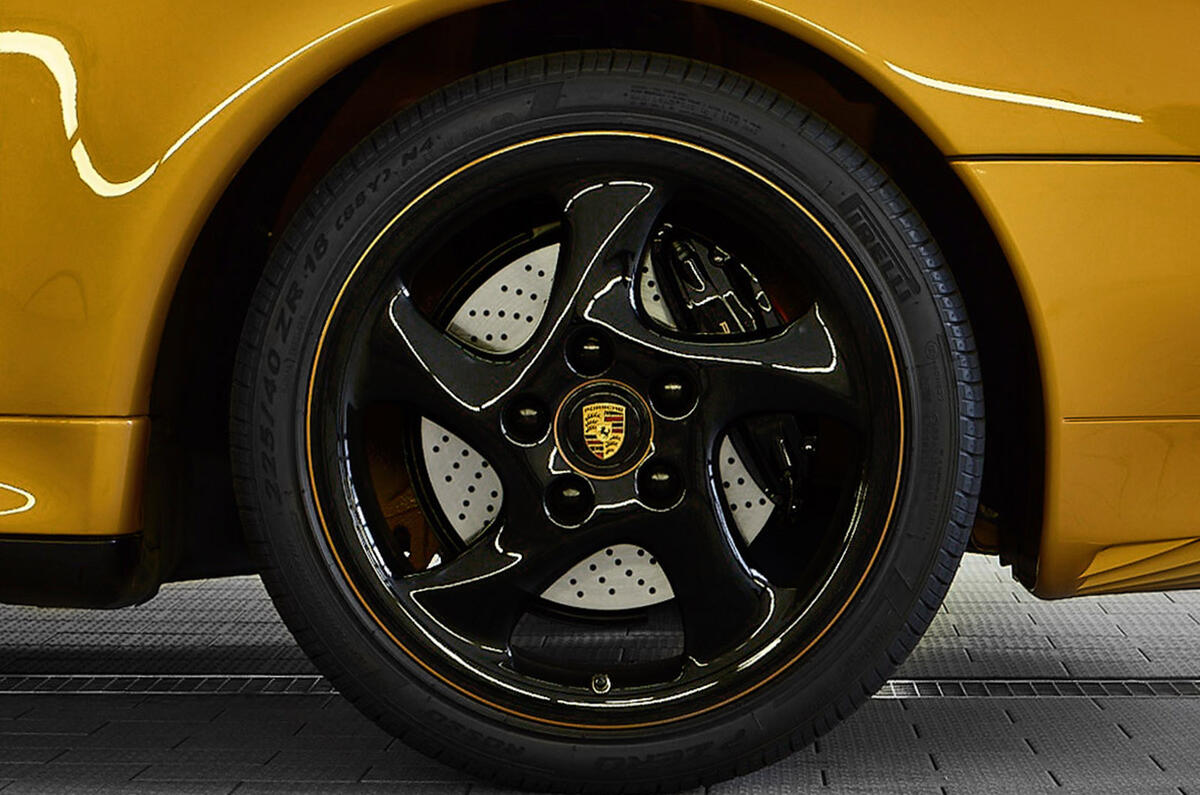 Porsche Project Gold is one-off restomod 993 Turbo S