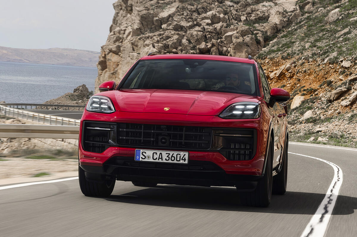 Porsche Cayenne GTS nose angle Porsche Cayenne GTS nose angle
