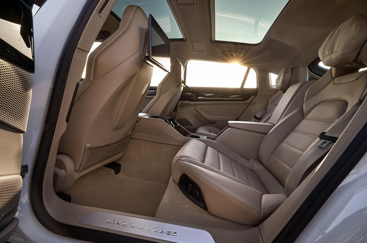Porsche Panamera hybrid rear seats Porsche Panamera hybrid rear seats
