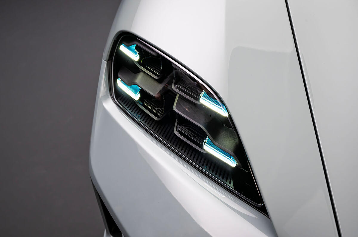 Porsche Taycan headlamp Porsche Taycan headlamp