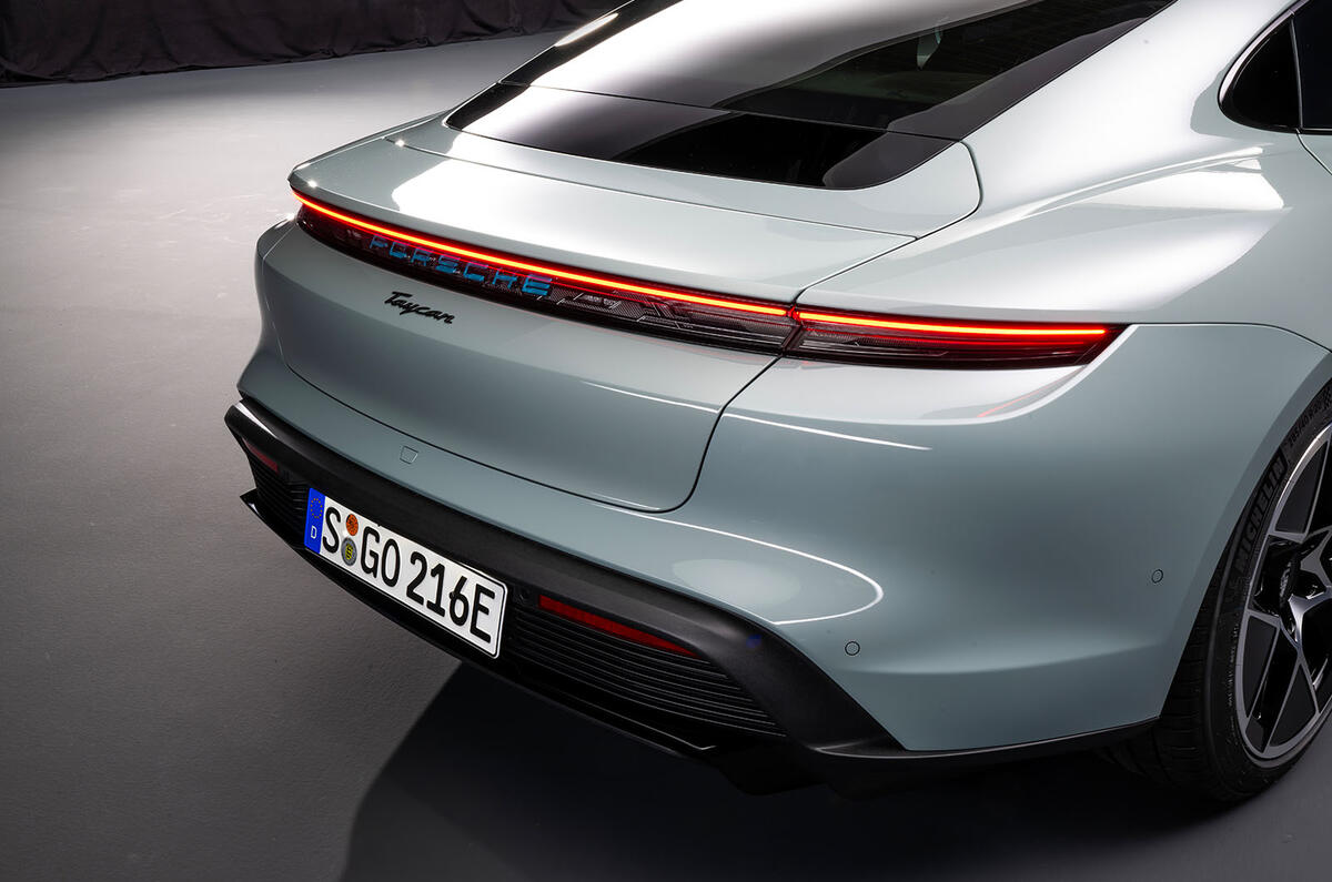 Porsche Taycan rear lights Porsche Taycan rear lights