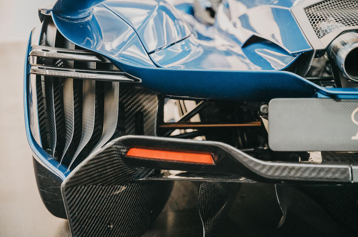 Praga Bohema rear splitter Praga Bohema rear splitter