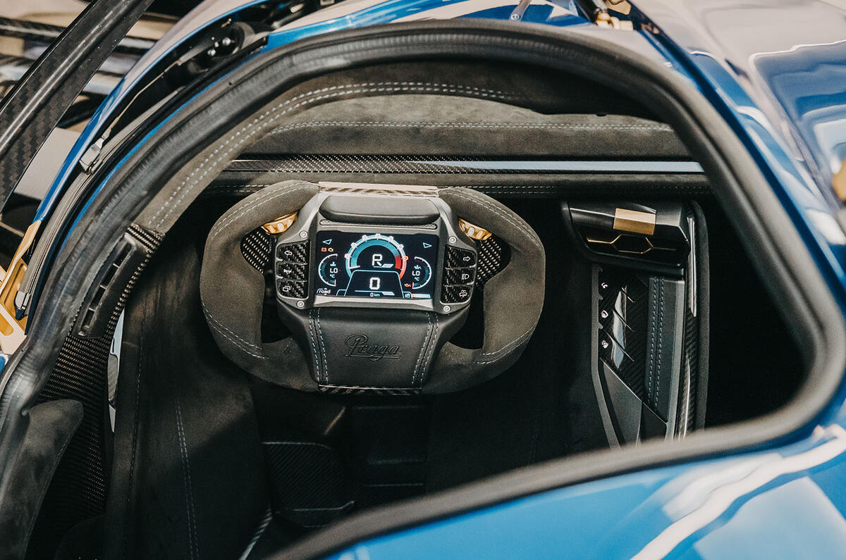 Praga Bohema steering wheel Praga Bohema steering wheel