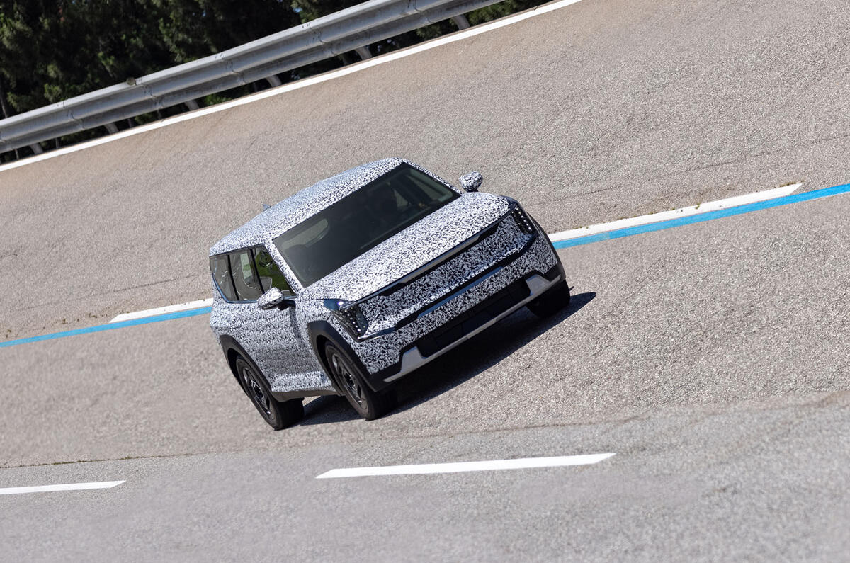 print 3600x2400 EV9 1