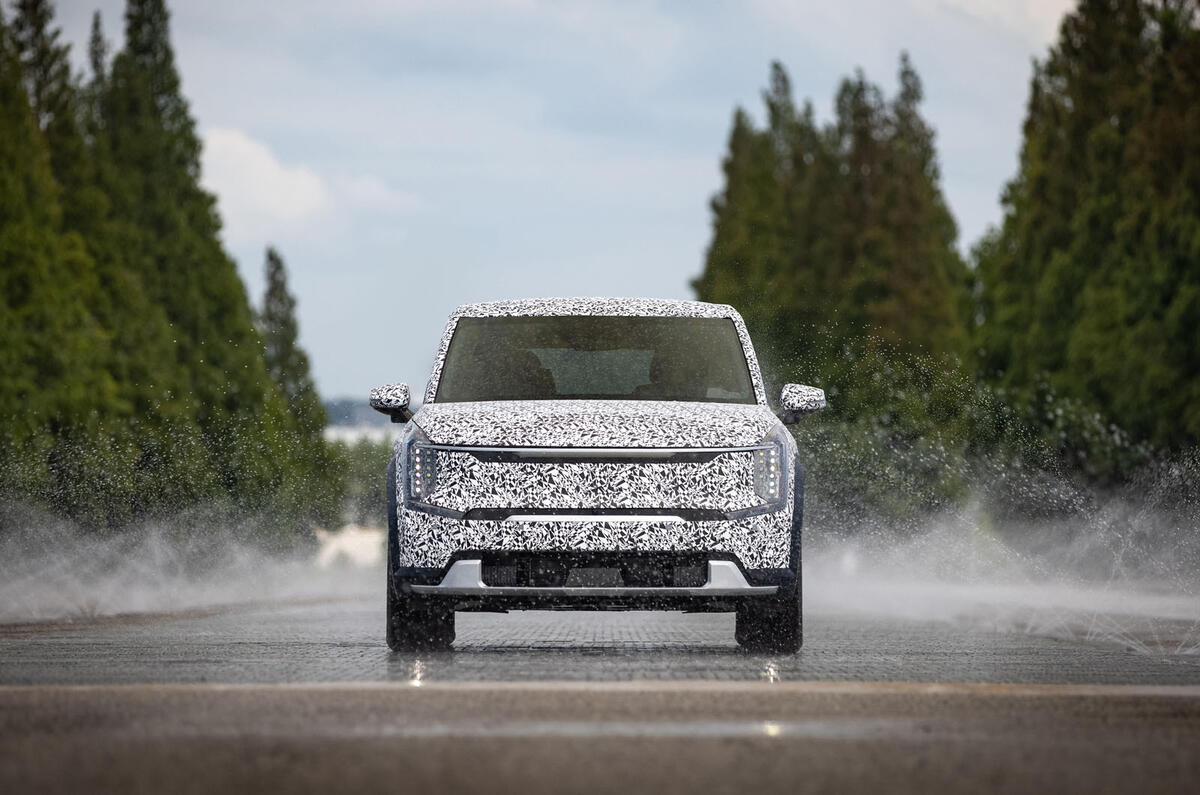 print 3600x2400 EV9 3