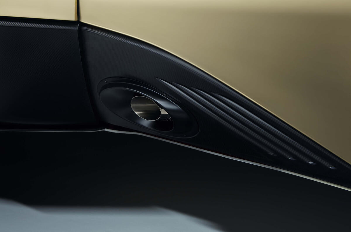 Prodrive Hunter exhaust Prodrive Hunter exhaust