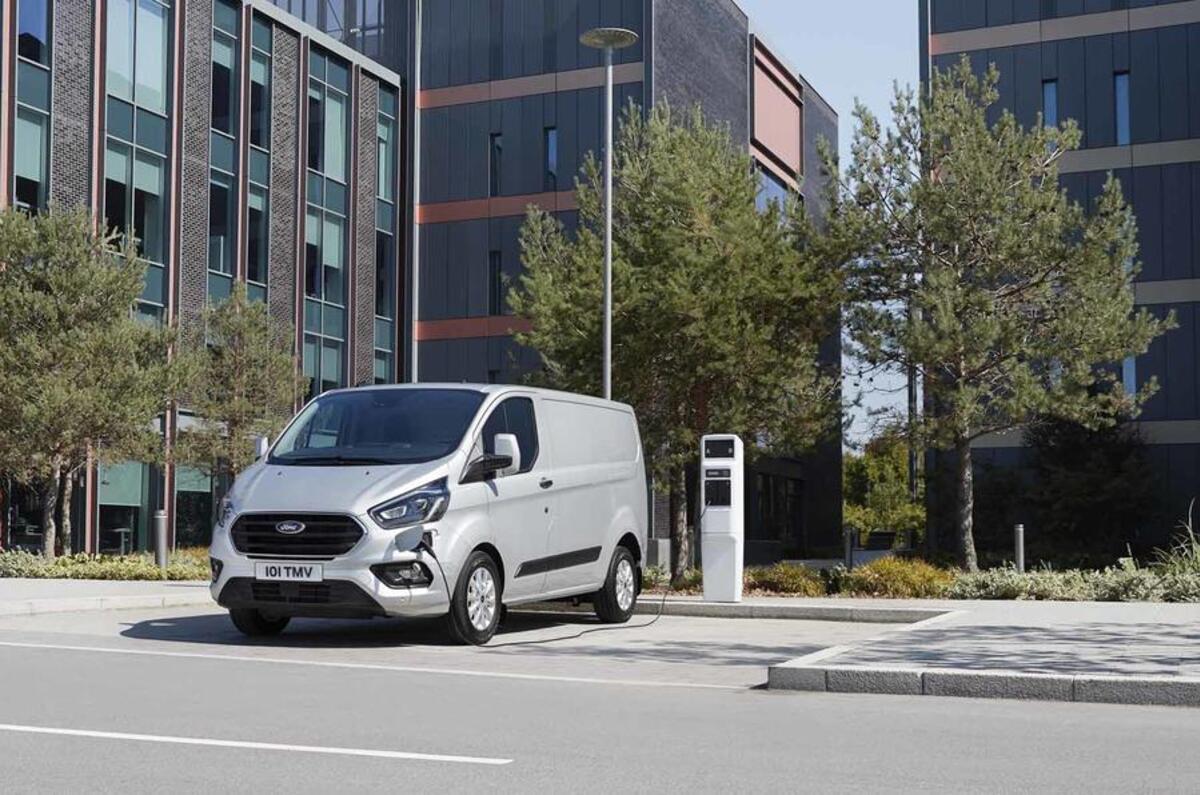 production version of new transit custom plug in hybrid