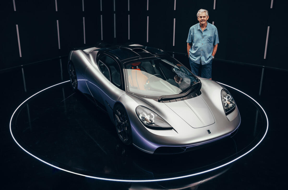 Gordon Murray with GMA T.50 Gordon Murray with GMA T.50