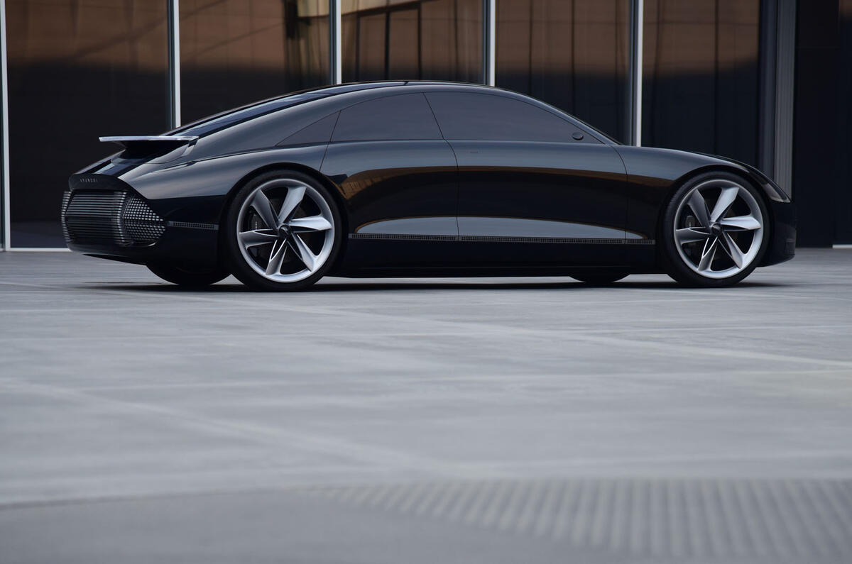 2020 Hyundai Prophecy concept - side 2020 Hyundai Prophecy concept - side