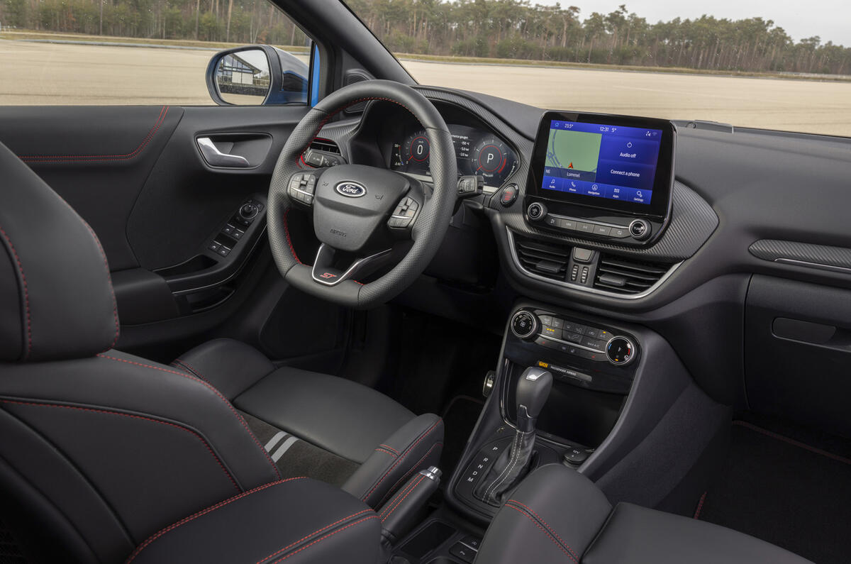 Puma ST Hybrid interior Puma ST Hybrid interior