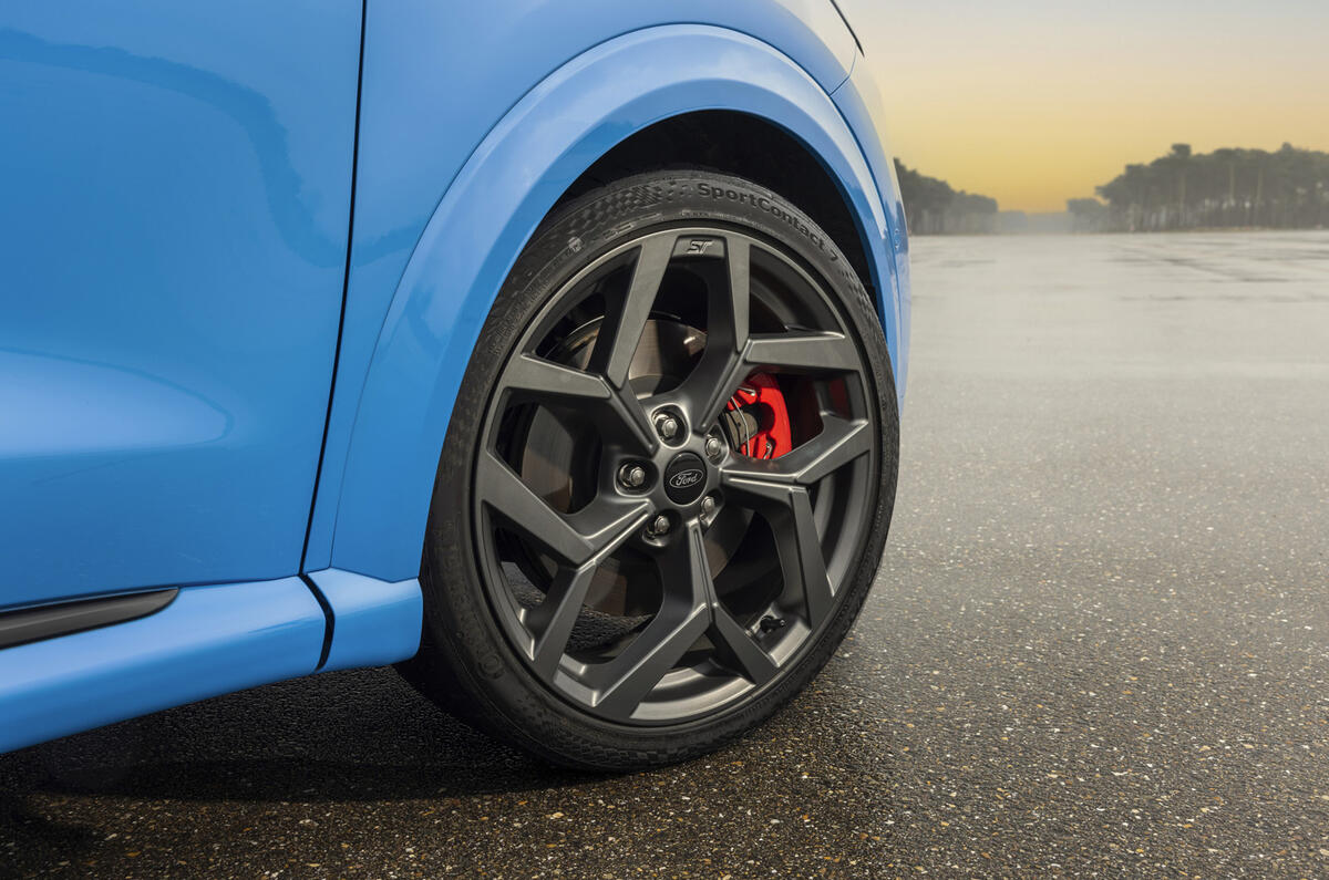 Puma ST Hybrid wheel alloy Puma ST Hybrid wheel alloy