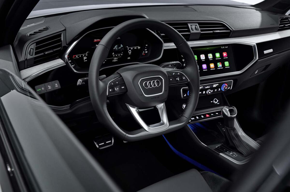 Audi Q3 Sportback revealed - steering wheel