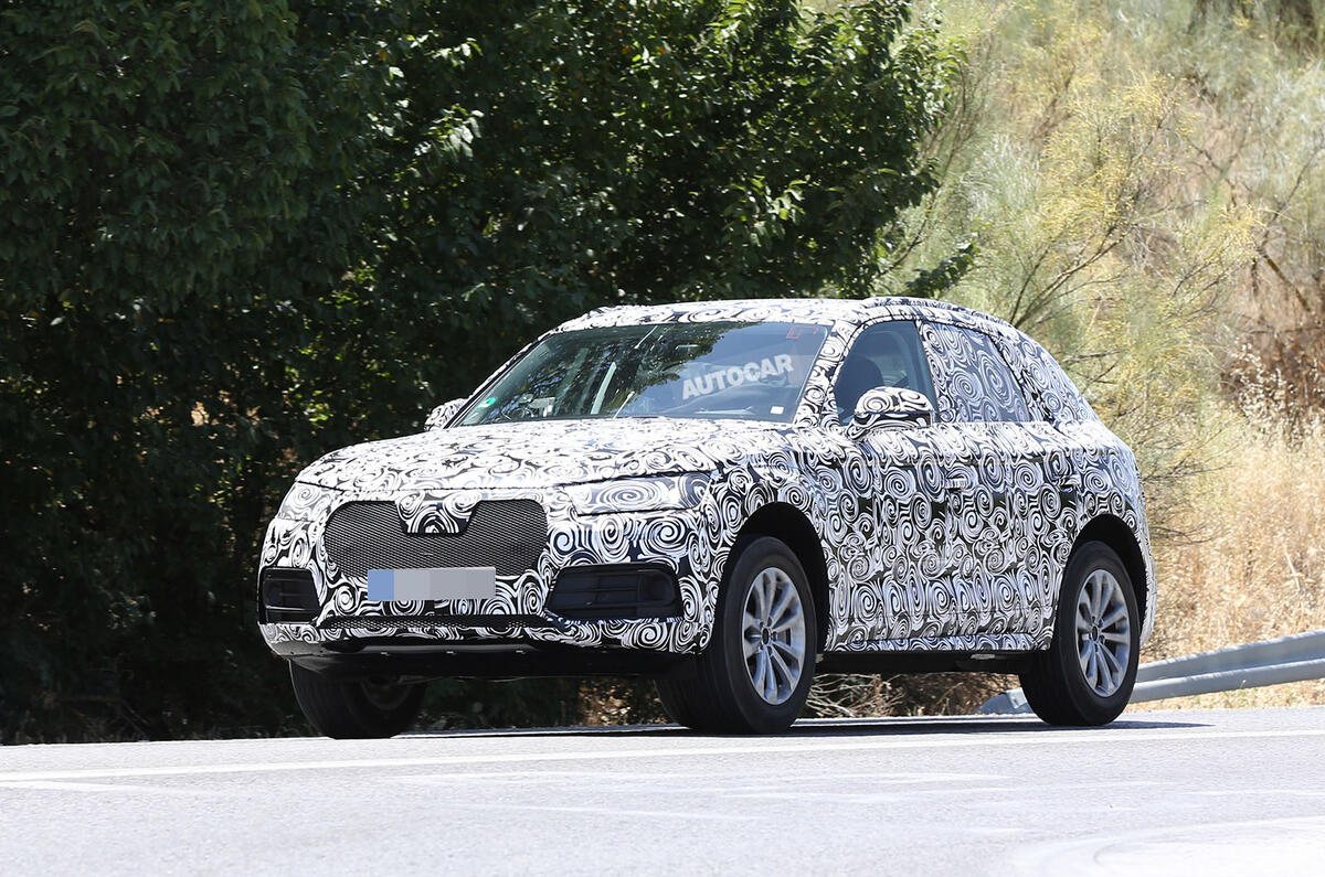 Audi Q5 spy shots testing