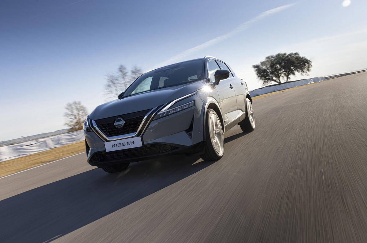 Qashqai e POWER Ceramic Grey Dynamic 6 Qashqai e POWER Ceramic Grey Dynamic 6