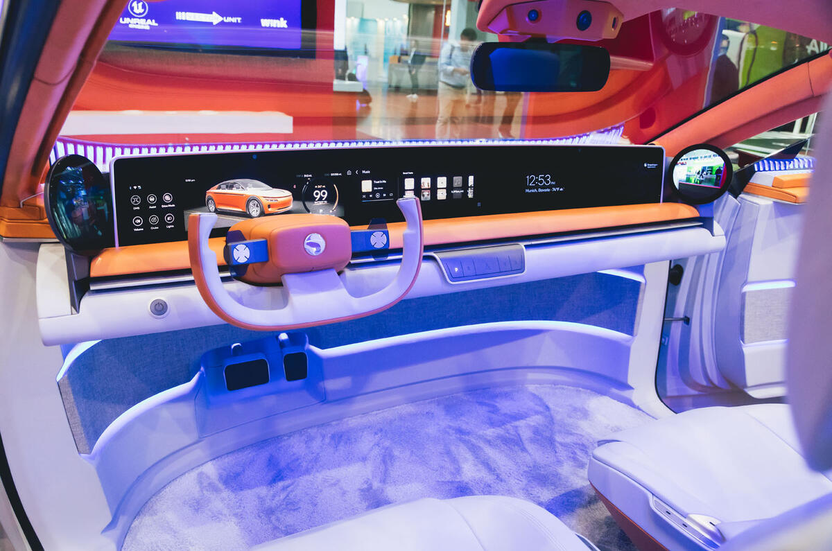 Qualcomm concept car dashboard Qualcomm concept car dashboard