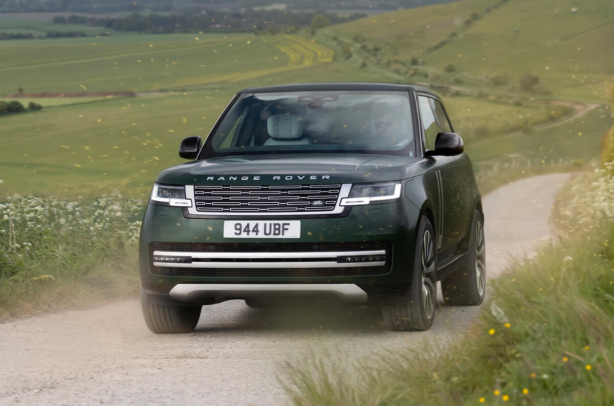 Range Rover Electric 2026 056