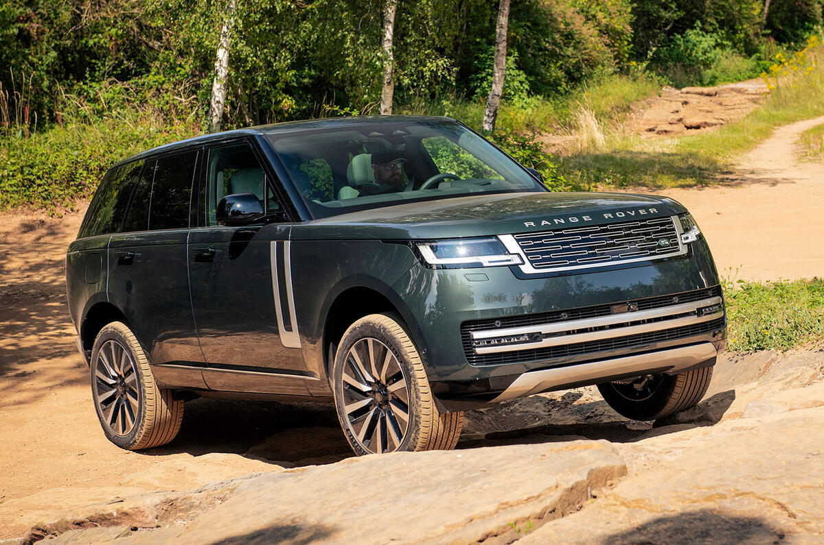 Range Rover Electric 2026 058