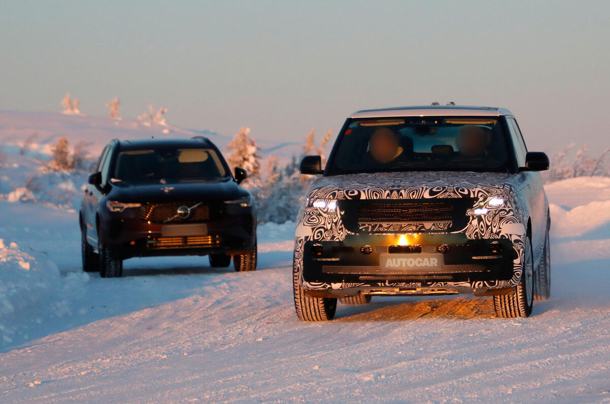 Range Rover facelift camo 0