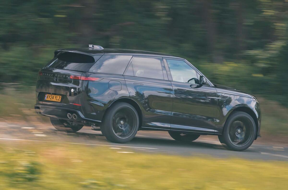 Range Rover Sport SV VS Porsche Cayenne E Hybrid Coupe RR rear cornering