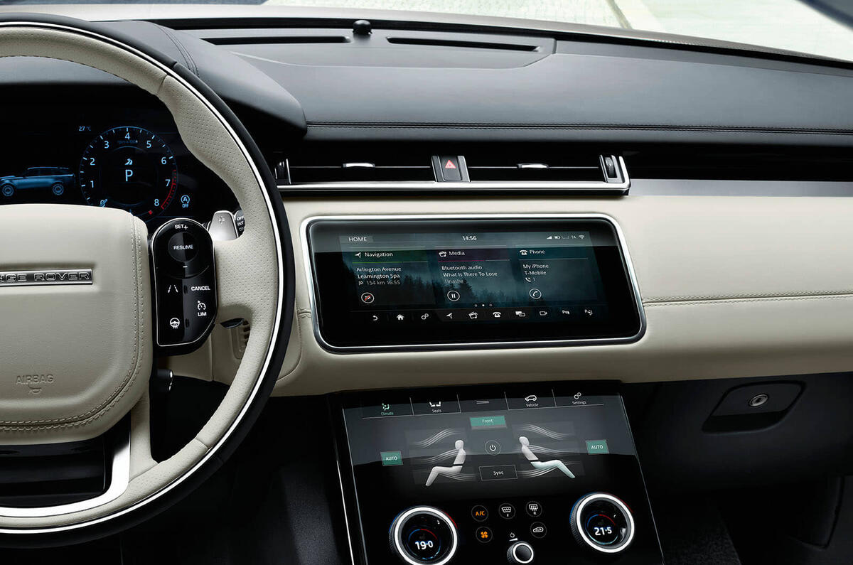 range rover velar dash