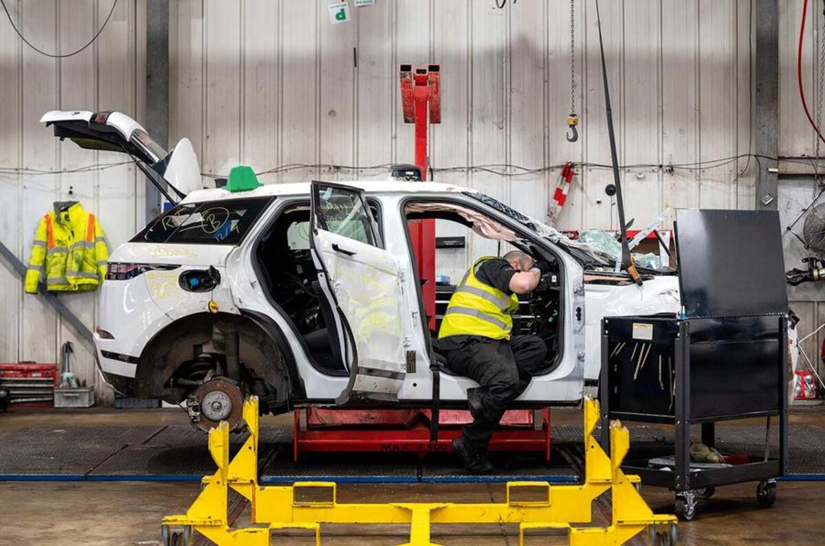 range rover evoque service (1)