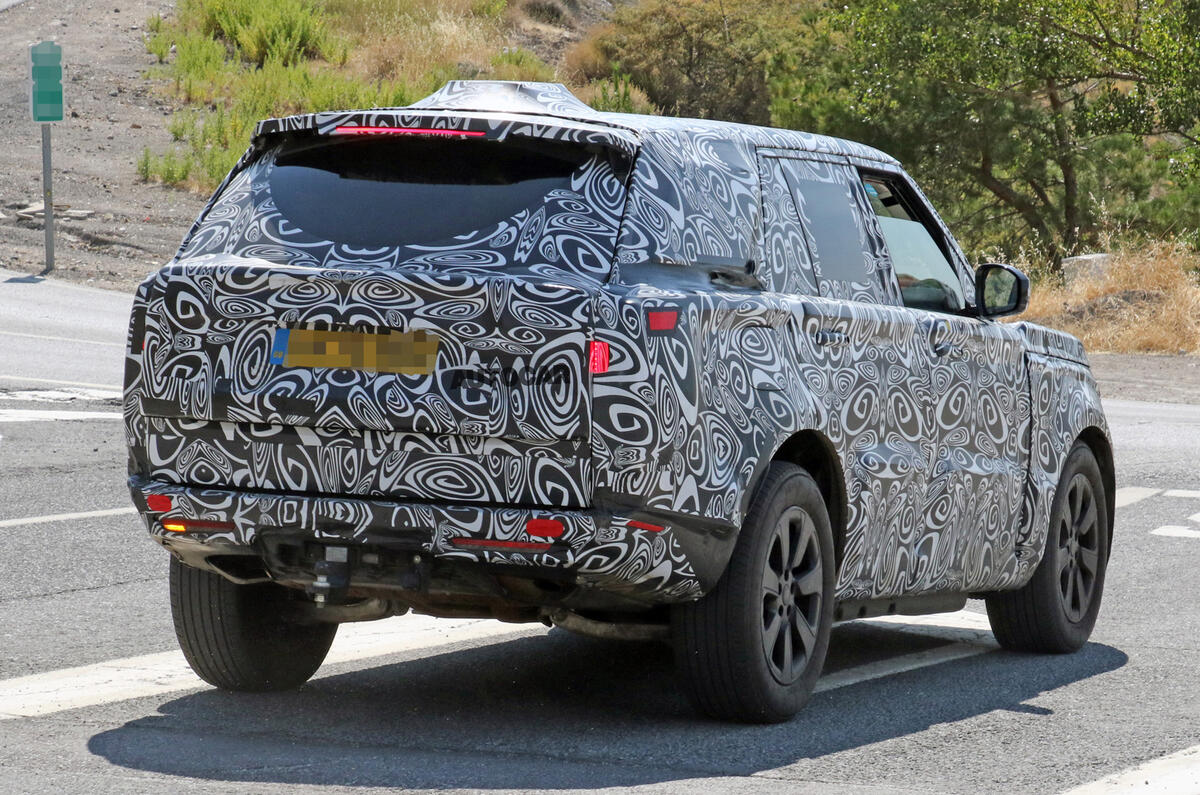 Range Rover PHEV 31