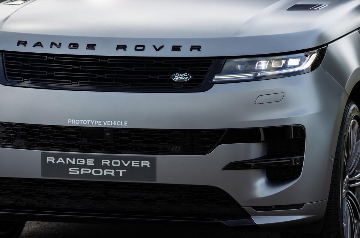 Range Rover Sport at Goodwood Circuit 22 006 Range Rover Sport at Goodwood Circuit 22 006